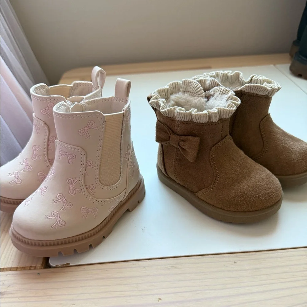 Wonder Nation faux fur baby boots size 3 with bow - Picture 5 of 6